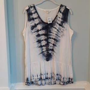 Blouse with tie dye